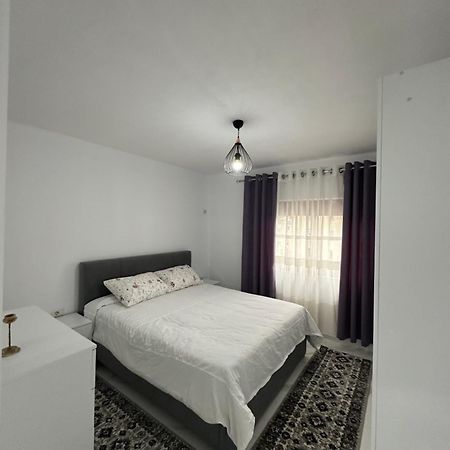 Elezi Apartment City Centre Τίρανα Εξωτερικό φωτογραφία